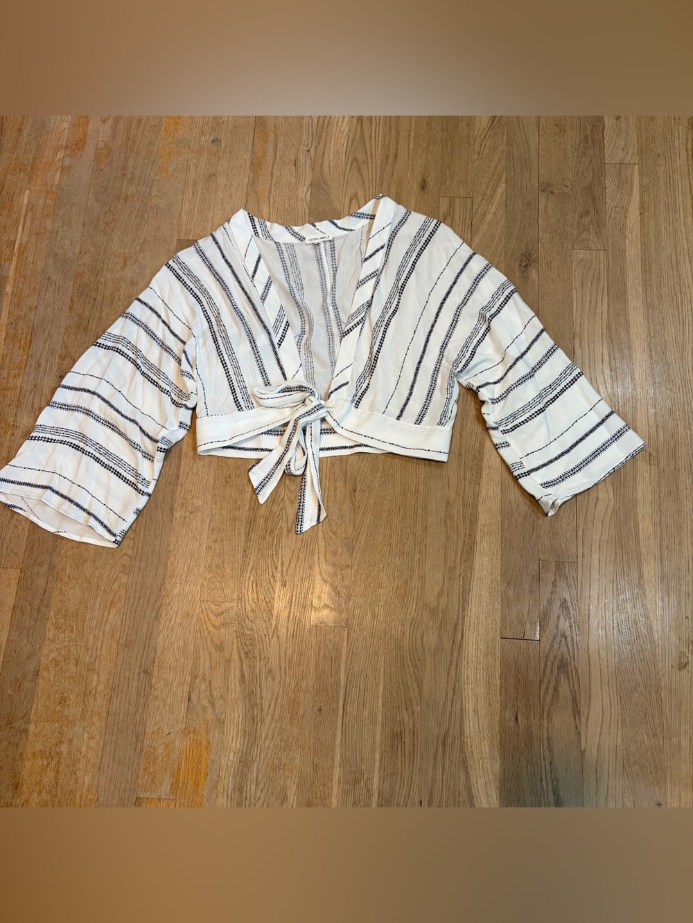Cotton Candy LA Striped Tie Front Crop Top Kimono Blouse L